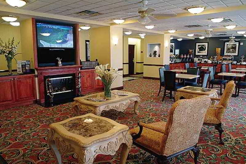 Hampton Inn Hinesville Bagian luar foto