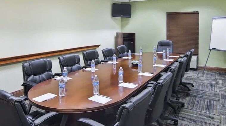 Hampton Inn Hinesville Bagian luar foto